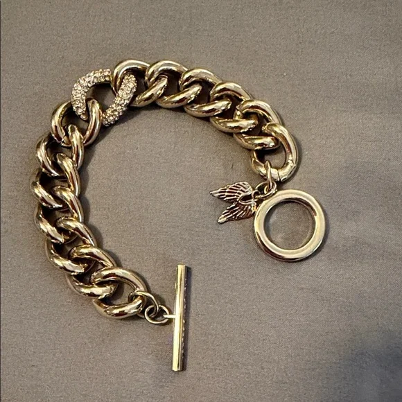 Victoria's Secret Gold Bracelet with Wing Charm - Picture 1 of 3